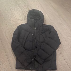Worn once without tags North Face 550 jacket